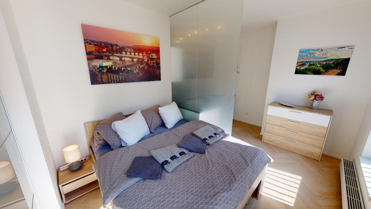 Onsite Free Garage Parking, 10Min Centre By Bus Διαμέρισμα Πράγα Εξωτερικό φωτογραφία