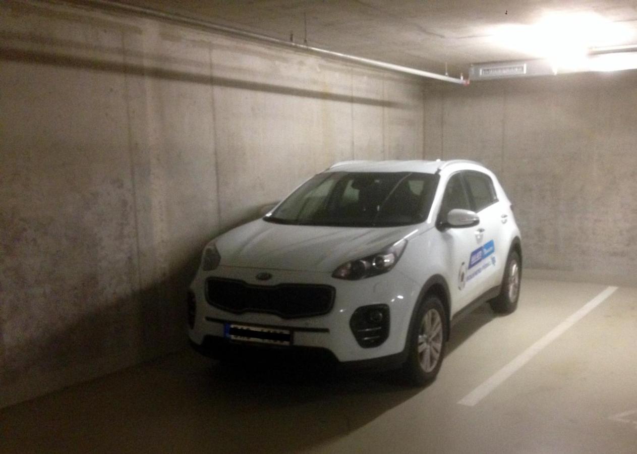 Onsite Free Garage Parking, 10Min Centre By Bus Διαμέρισμα Πράγα Εξωτερικό φωτογραφία